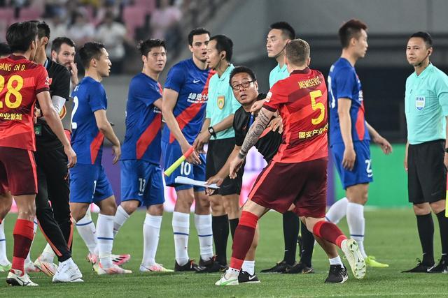 兰香的痛苦真相：林锦岐与亡者对话的时刻